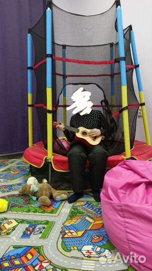 Детский батут с сеткой