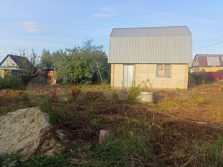 Дача 22,4 м² на участке 4 сот.