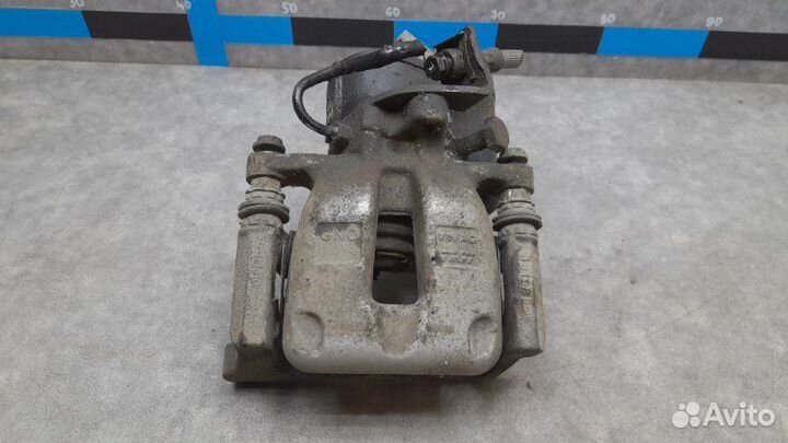 Суппорт задний левый Volkswagen Passat B6 2.0 cbab