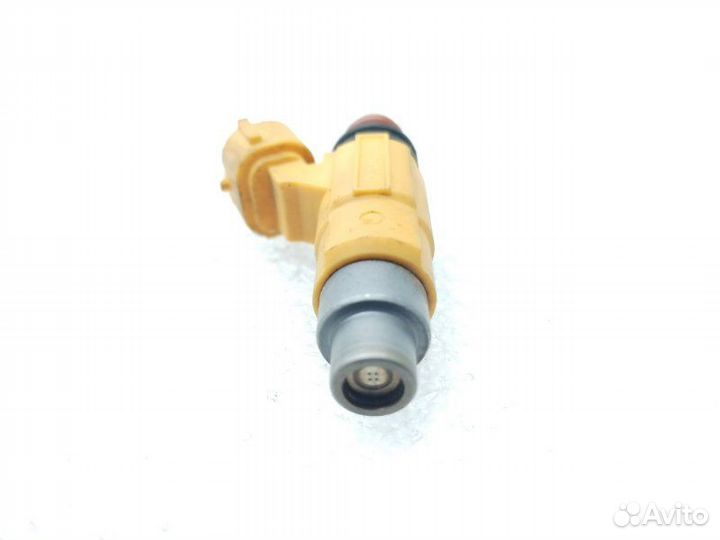 Форсунка топливная Mitsubishi Galant 8 2.0 4G63