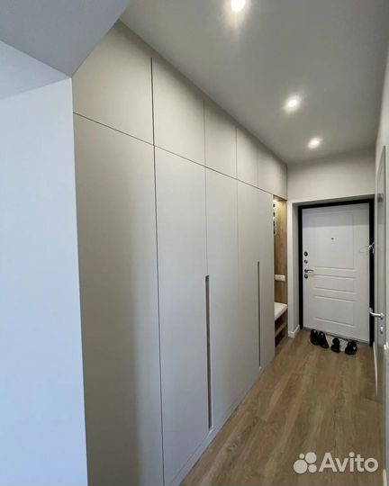 Шкаф в прихожую