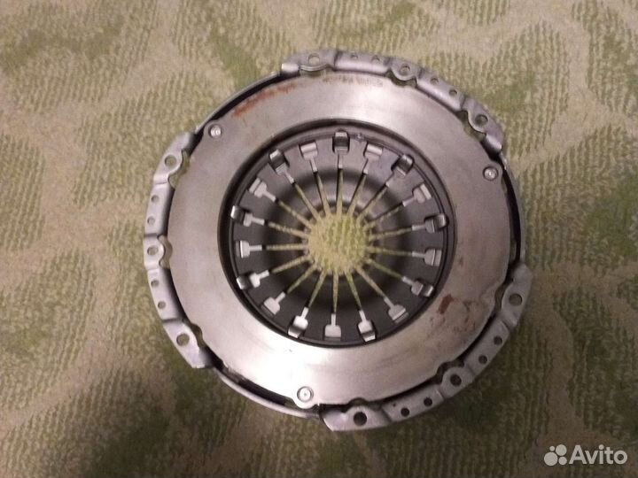 Сцепление в сборе с выжимным подшипником