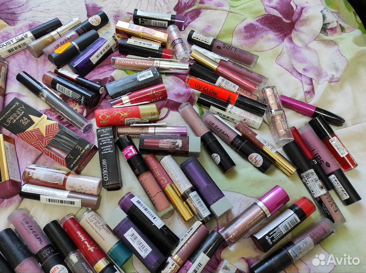 Набор помад и блесков