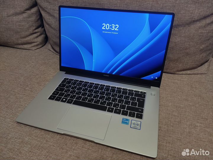 Ноутбук Huawei MateBook D, 8GB DDR4, SSD 256 Гб
