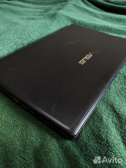 Ноутбук Asus