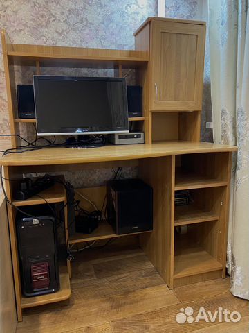 Компьютерный стол