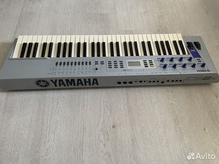 Синтезатор yamaha cs2x