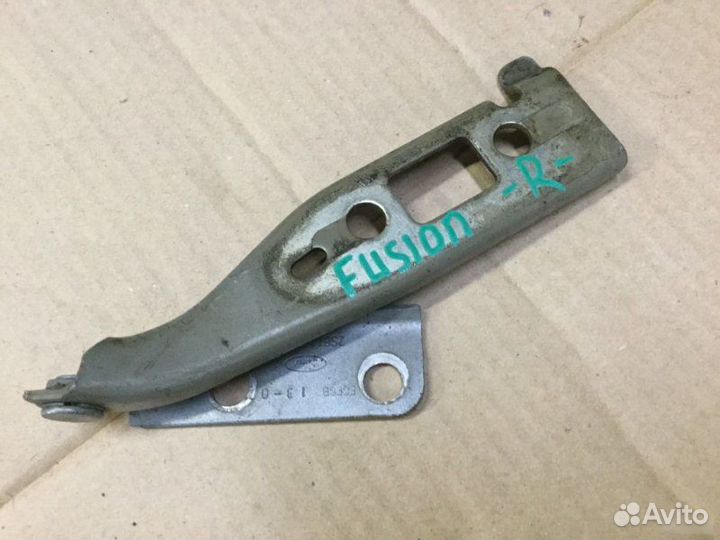 Петля капота правая Ford Fusion 2002