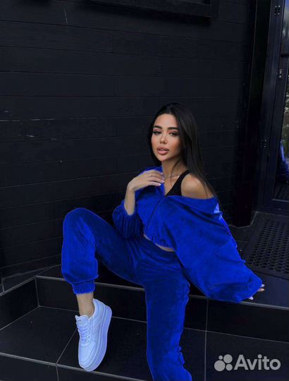 Спортивный костюм