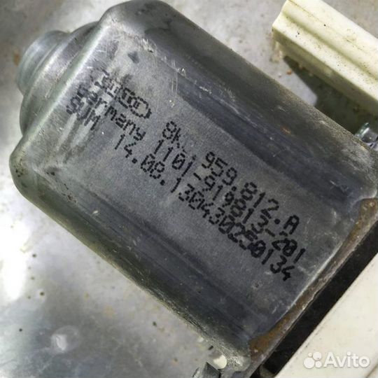 Стеклоподъемник электр. передний правый Шкода Йе