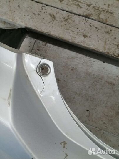 Бампер на Toyota Wish