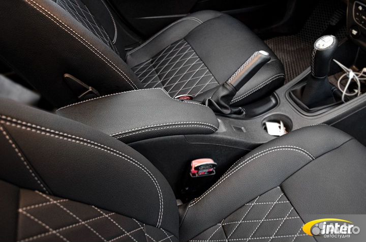 Каркасные авточехлы для Renault Fluence