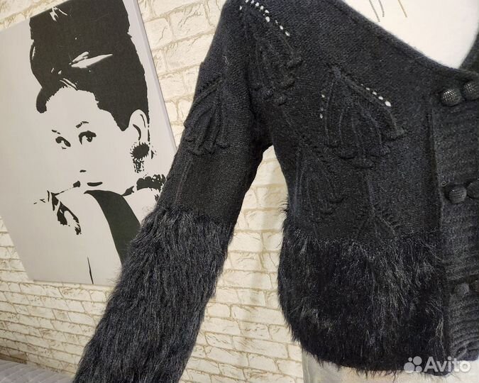 Эффектный кардиган с перьями новый Италия