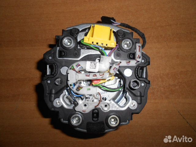 Airbag водителя VW Golf 7