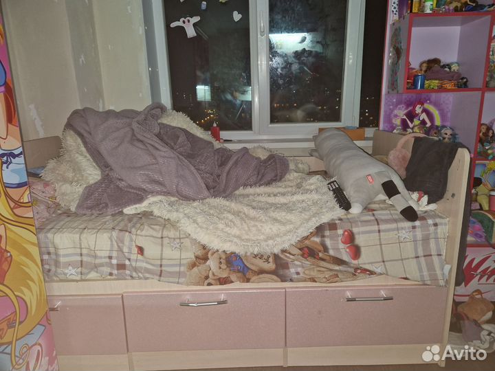 Детская кровать дельфин