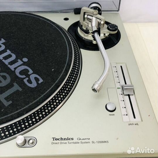 Technics SL-1200MK5
