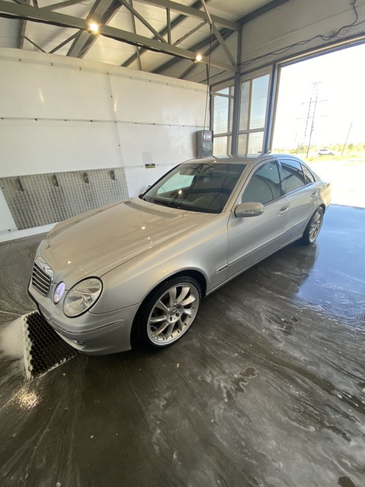 Mercedes-Benz E-класс: фото владельца