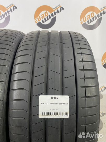 Pirelli P Zero PZ4 305/35 R21