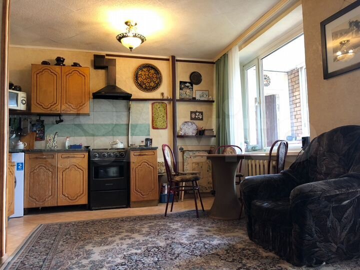 3-к. квартира, 65 м², 2/9 эт.
