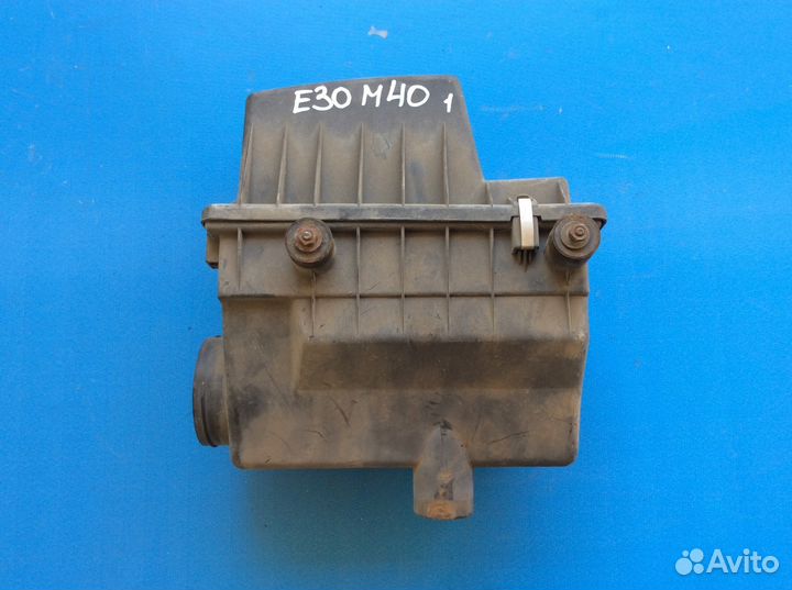 Корпус фильтра на Bmw E30 M40 83-94 г