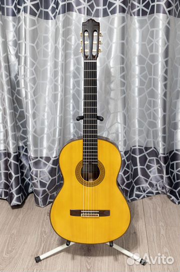 Классическая гитара Yamaha CG-170SA + жёсткий кейс