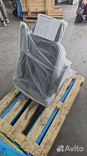 Водительское пневматическое сиденье