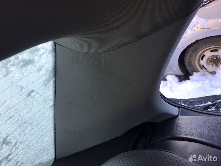 Накладки на задние стойки Volkswagen jetta