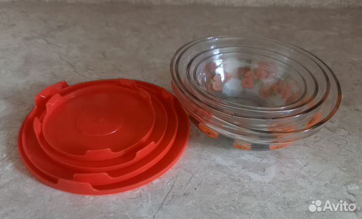 Набор пиал с крышками