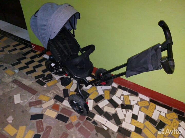 Детский трёхколёсный велосипед