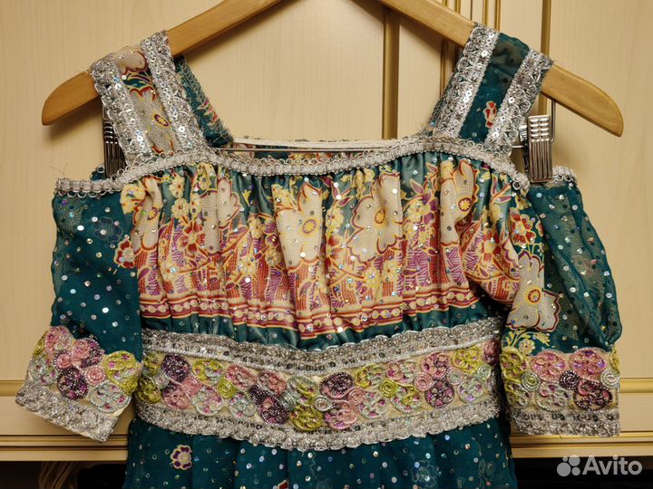 Костюм для индийских танцев р.XS-S(40-42)