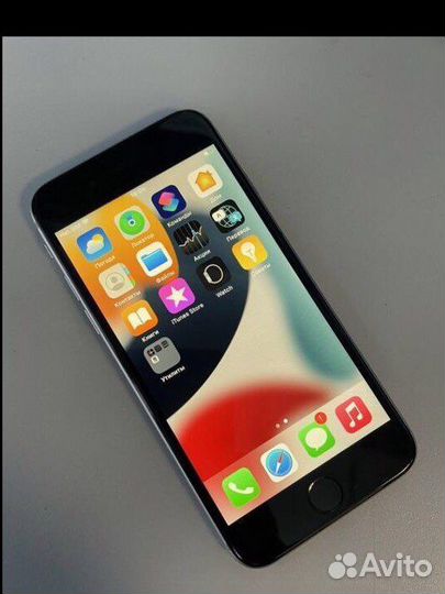 Телефон iPhone 6s 32
