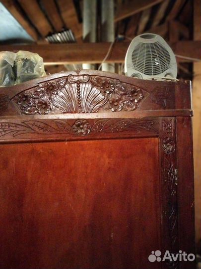 Ретро Мебель Шкаф Прялка Зеркала