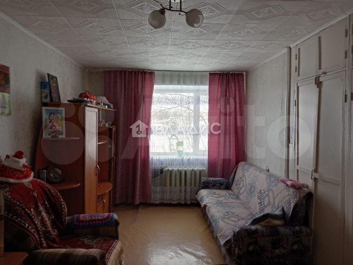 Комната 30 м² в 4-к., 2/5 эт.