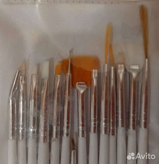 Кисти для дизайна ногтей