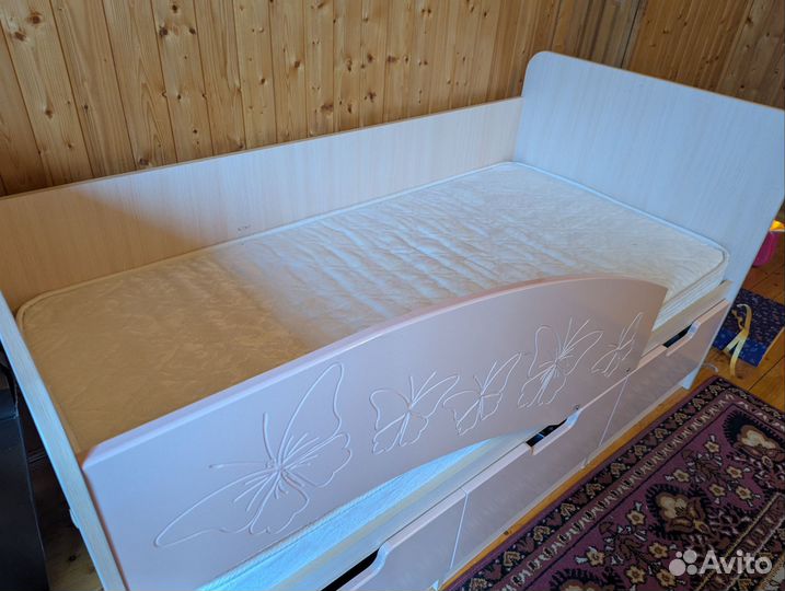 Кровать детская