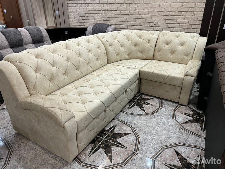 Угловой диван новый