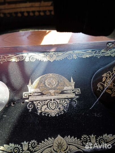 Швейная машина