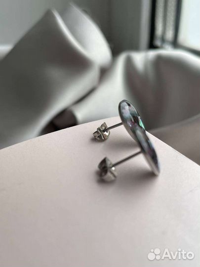 Серьги гвоздики 