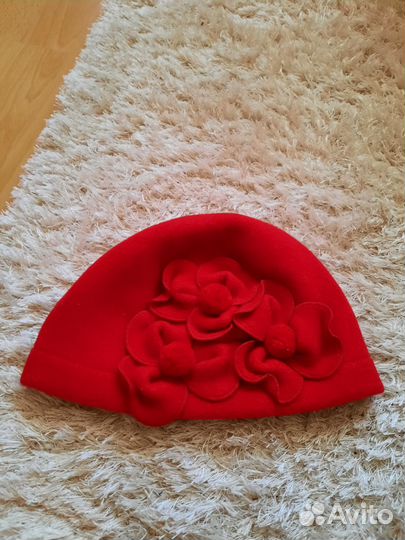 Комплект из шапки, шарфа и перчаток