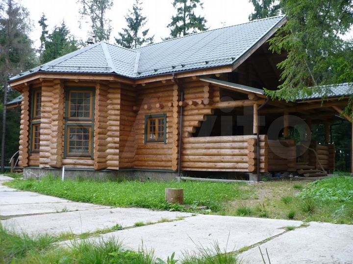 Коттедж 260 м² на участке 41 сот.