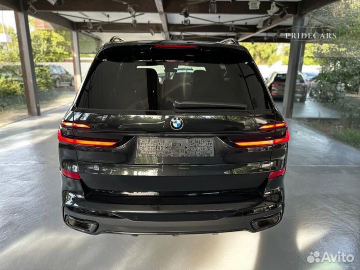 BMW X7 3.0 AT, 2024, 90 км