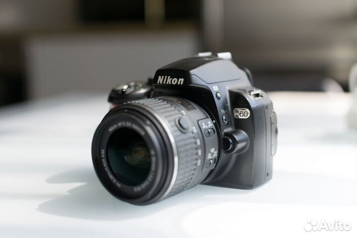 Nikon d60 body