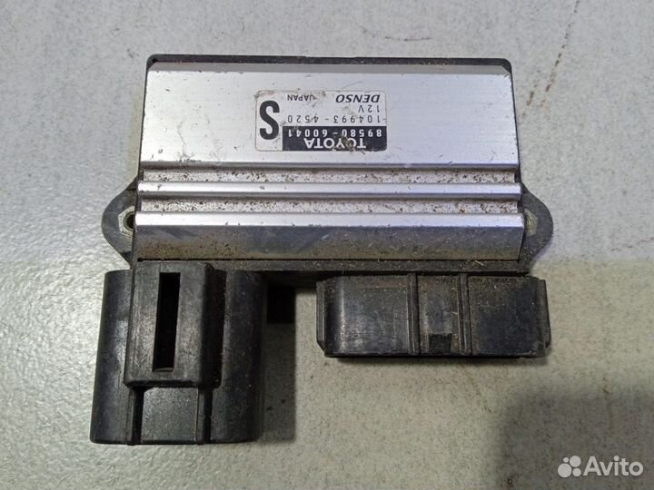 Блок управления Тойота