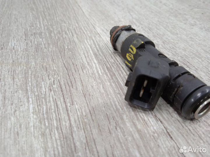 Форсунка Ford Focus 3 2010