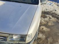 Opel Vectra 1.6 MT, 1990, 200 000 км, с пробегом, цена 120 000 руб.