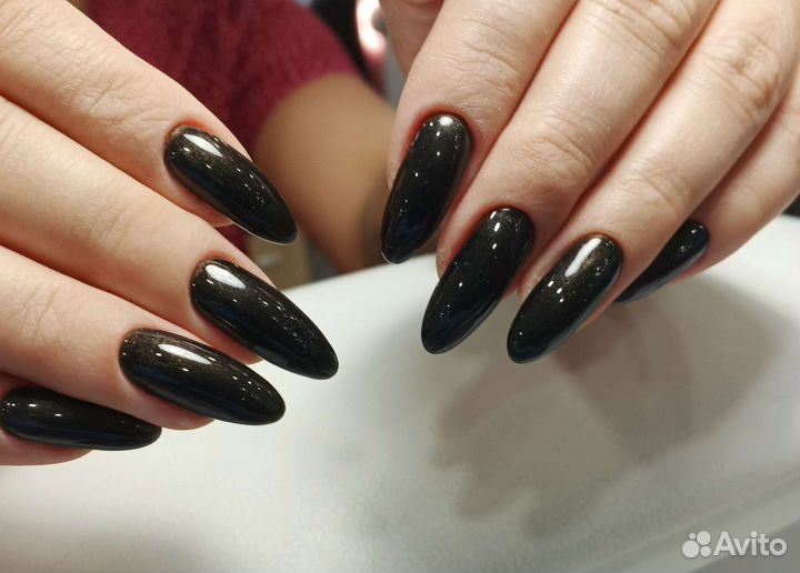 Мастер маникюра и наращивание ногтей