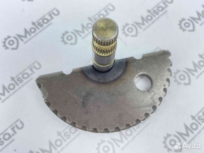 Вал кикстартера 10 с сектором двиг.4х такт.корот