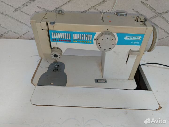 Швейная машина Veritas rubina