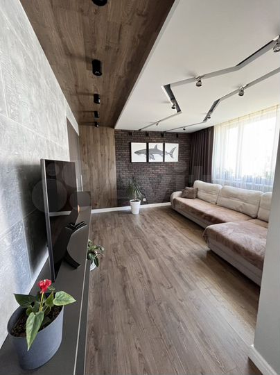 2-к. квартира, 60,5 м², 2/4 эт.