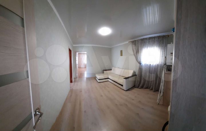 Дом 200 м² на участке 5,5 сот.